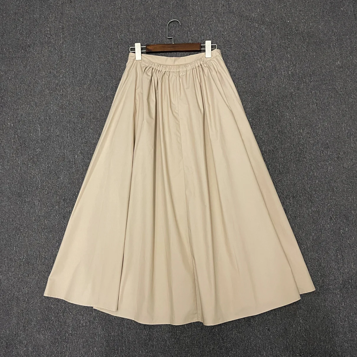 Maxdutti Solid Color Long Sleeved Shirt A-line Midi Skirt Two Pieces Sets Women Minimalist Fashion Ladies Khaki