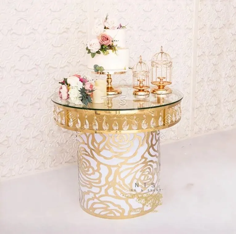 Luxury Rose Pattern Hanging Crystal New Design Round Gold Cake Table Wedding