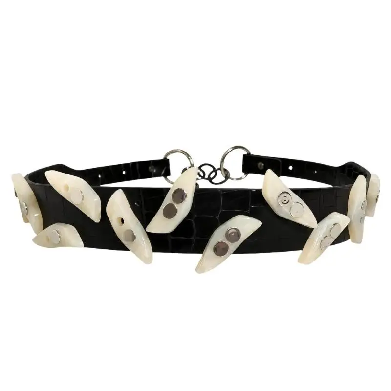 39BD Adjustable Fashion Belt Design with Metal Loop-and-Chain Fastening