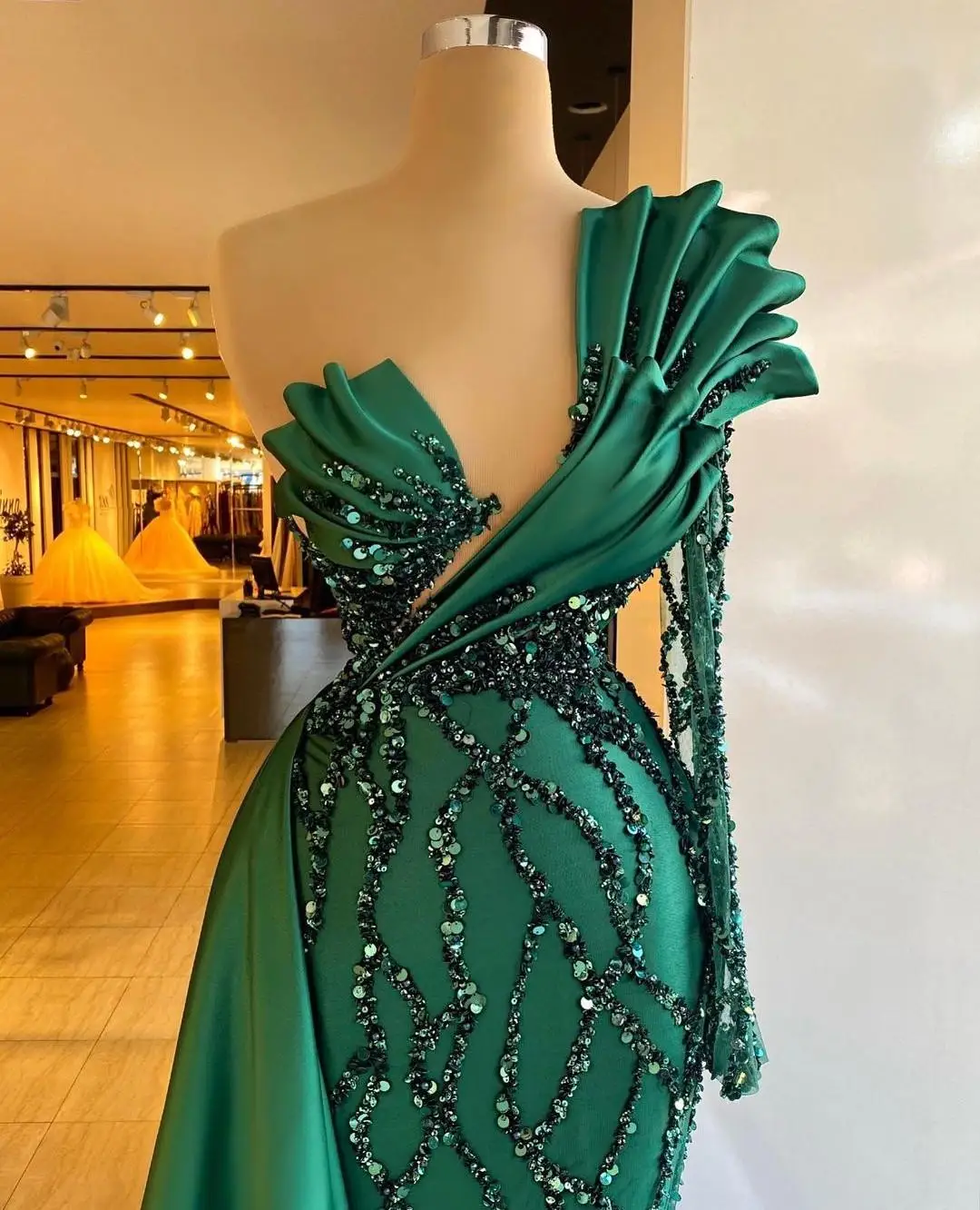 Green Mermaid Evening Dress Appliques Sequin One Shoulder Long Sleeves Strapless Formal Party Gowns Vestido De Gala Custom Made