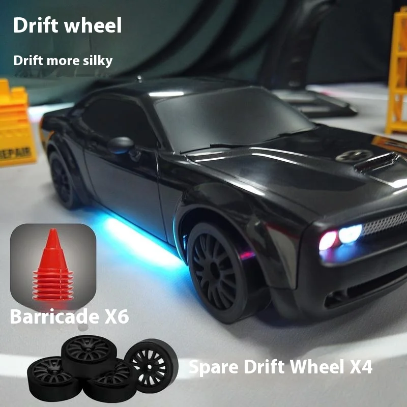 Drift rc auto FAYYE FQD 10 Controllo completo dell'acceleratore con giroscopio 1/20 rc auto 4WD Controllo dell'illuminazione Modello di simulazione da corsa Giocattolo Gif