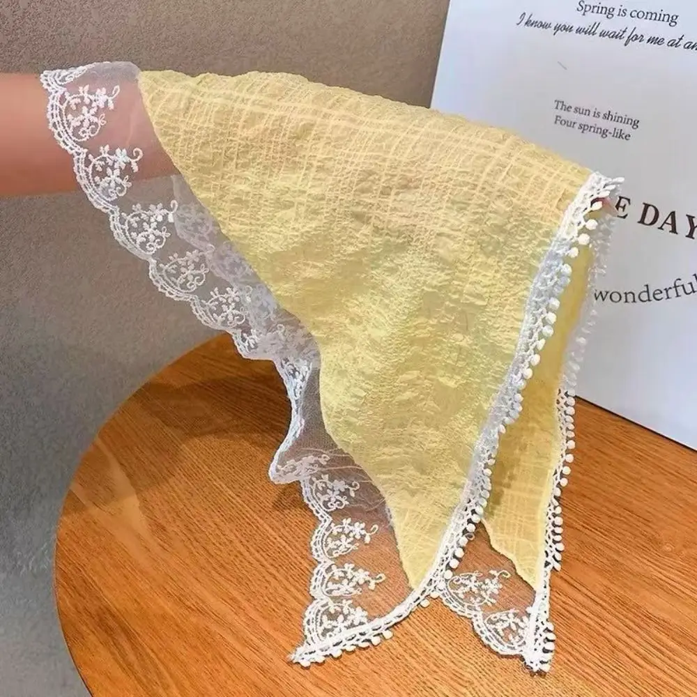 

Vintage Lace Scarf Headband Flower Pastoral Style Triangle Headscarf Korean Style Exquisite French-style Hair Scarf