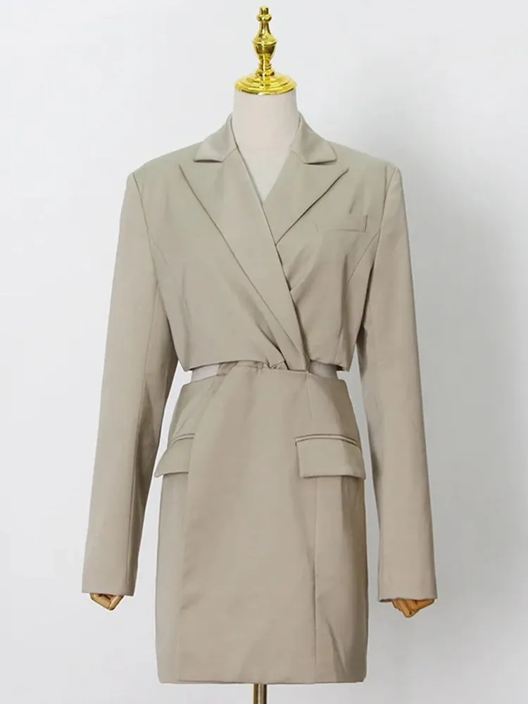 TWOTWINSTYLE Solid Hollow Out Blazer For Women Notched Collar Long Sleeve Spliced Pocket Designer Blazers Female Fashion Style
