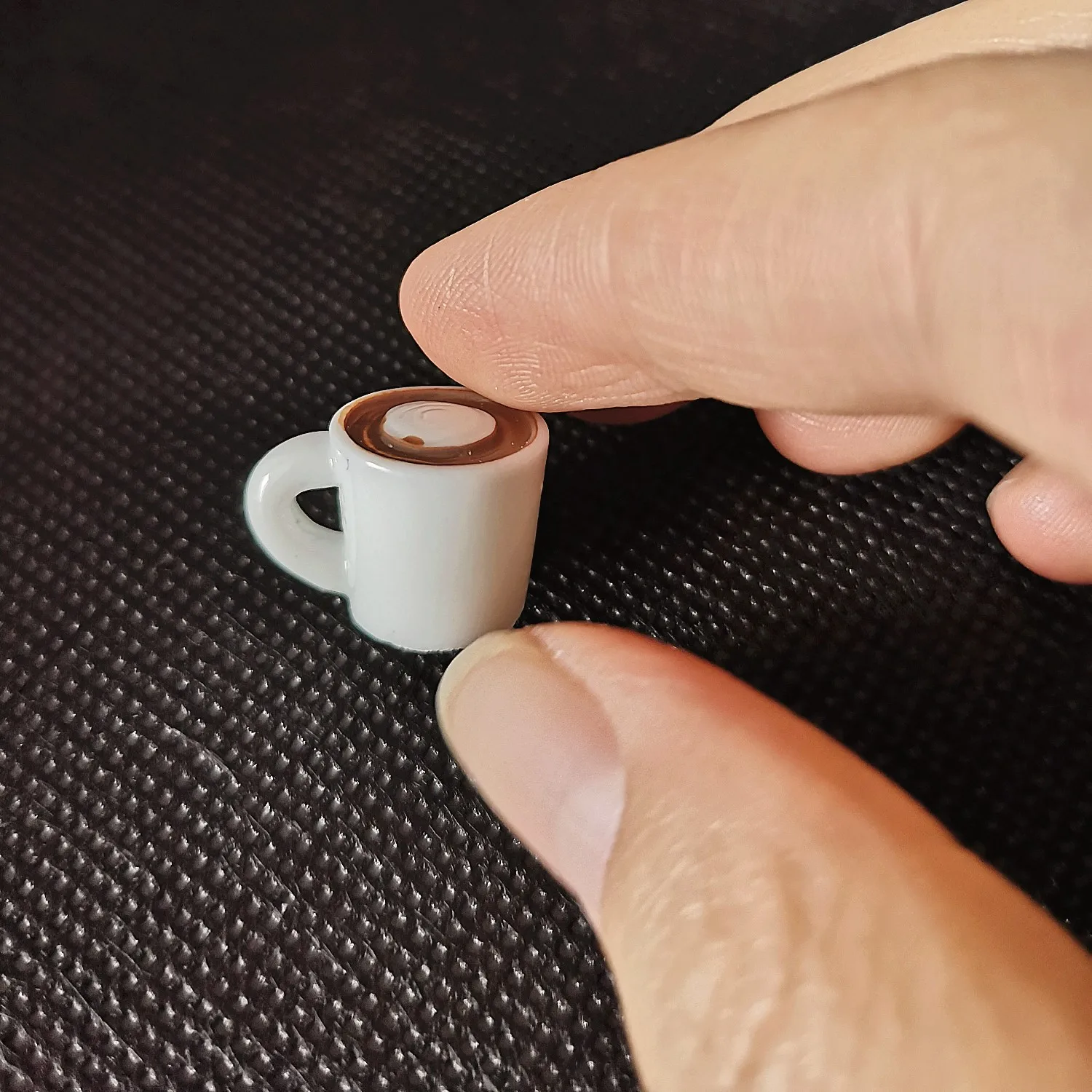 10 stücke Harz Simulierte Mini Kaffee Tasse Für DIY Telefon Fall Dekor Hause Miniatur Lebensmittel Spielen Flasche Für Küche Spielzeug Puppenhaus – Detail 13