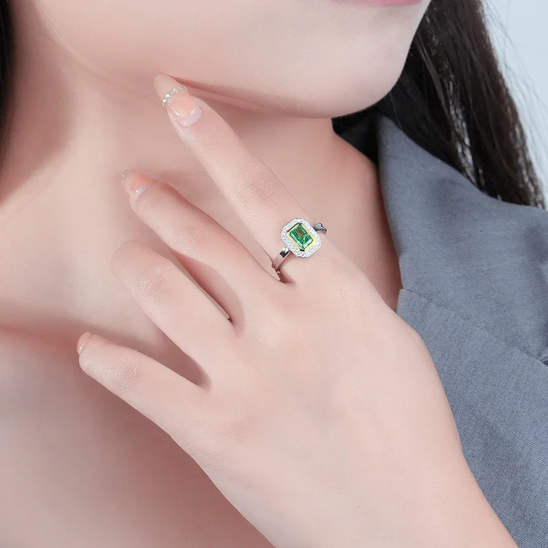 Emerald Ice Flower Cut Zircon Ring Women's 925 Sterling Silver Popular Women's Jewelry European and American Classic Simple Ring