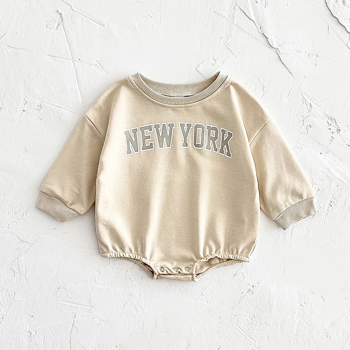 0-18M Baby Girls Clothes Bubble Romper Letter Print New York Pullover Button Triangle Jumpsuit Boy Spring Fall Stylish Bodysuit