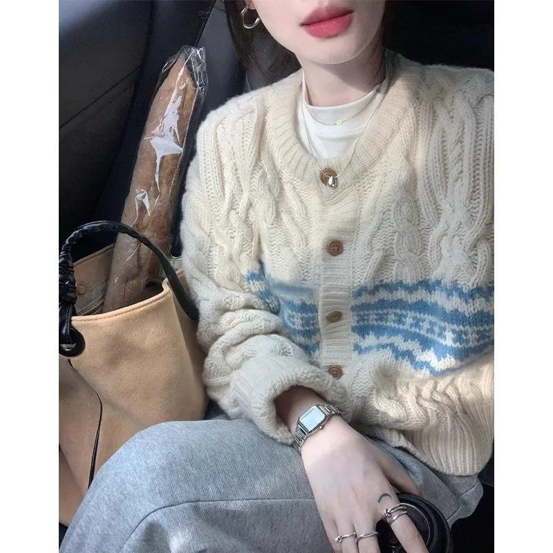 

Autumn Winter New Vintage Simple Soft Knitted Cardigan Women Clothing Fashion Jacquard Loose Commute Warm Sweaters
