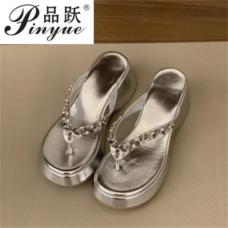 

Women's High-heeled Flip-flops Fashion Round Toe Clip Sequin Crystal Buckle Thin Strap Waterproof Platform Wedges shoes 35-40
