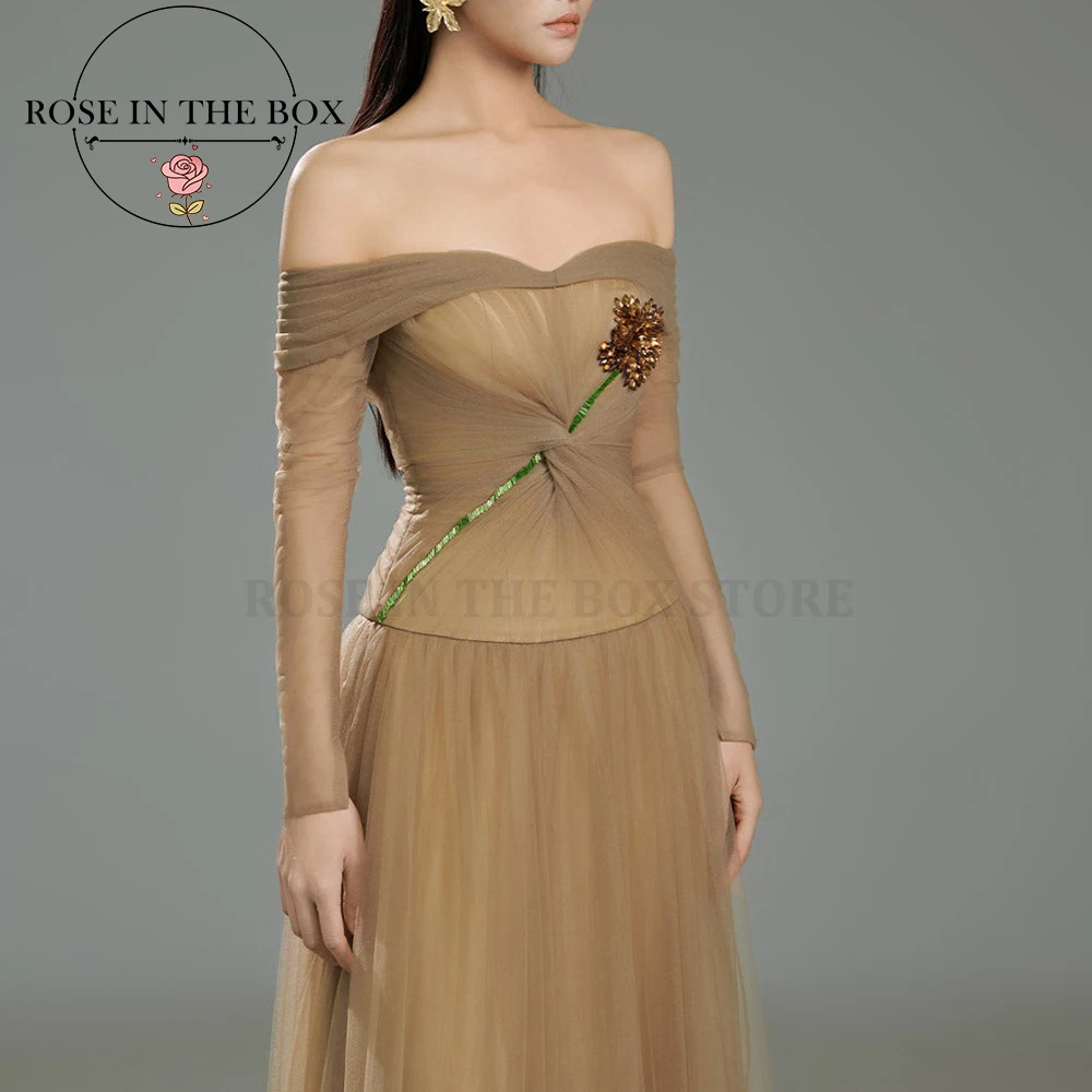 ROSEINTHEBOX Abiti da sera eleganti personalizzati con spalle scoperte color talpa Maniche lunghe Abiti da festa eleganti a trapezio floreali realizzati a mano