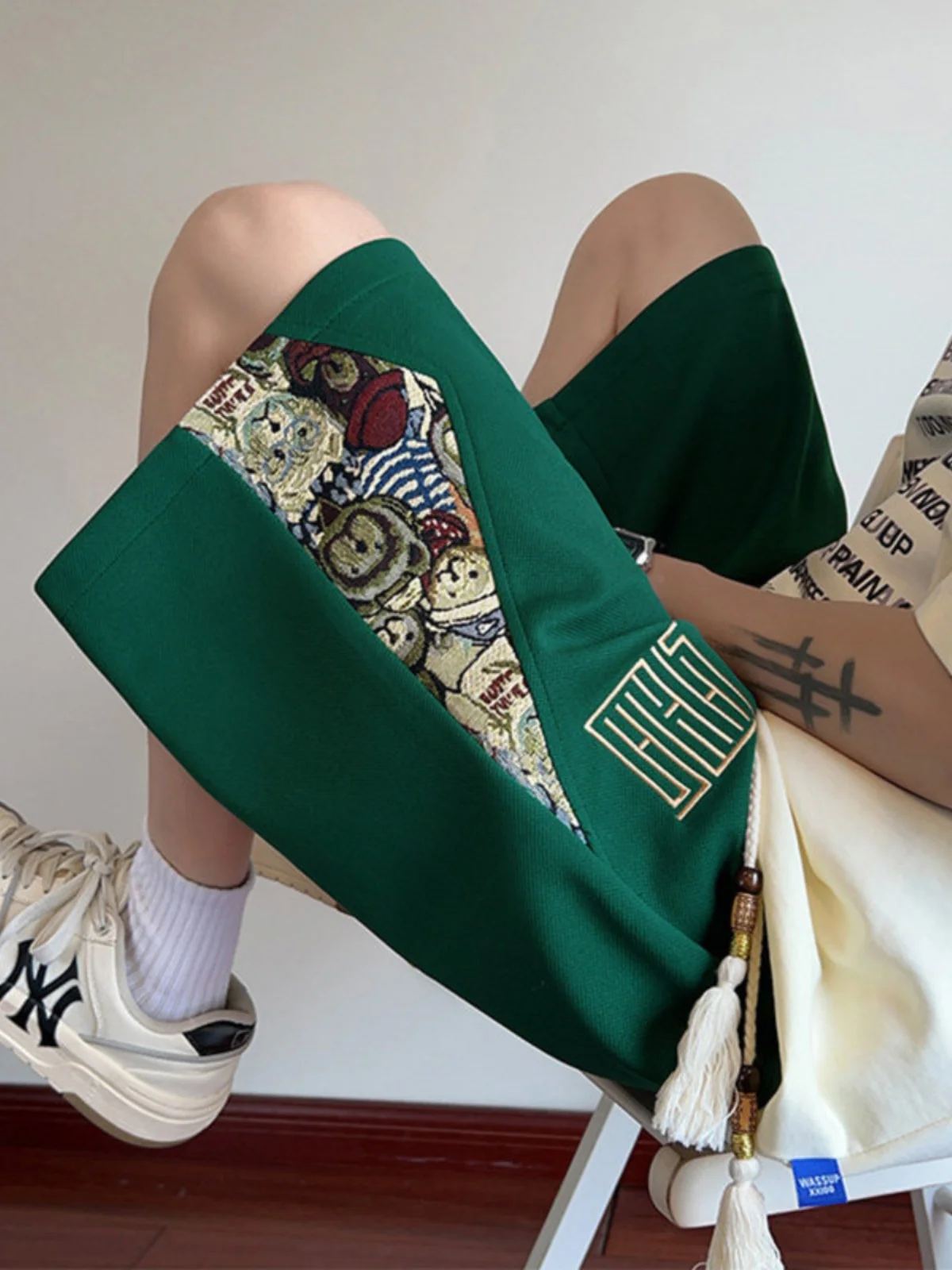 

New Chinese Sle Bear Embroidery orts Men's Summer Thin Spor Loose Fit Five-Quarter Pants Casual Straight Leg Trousers