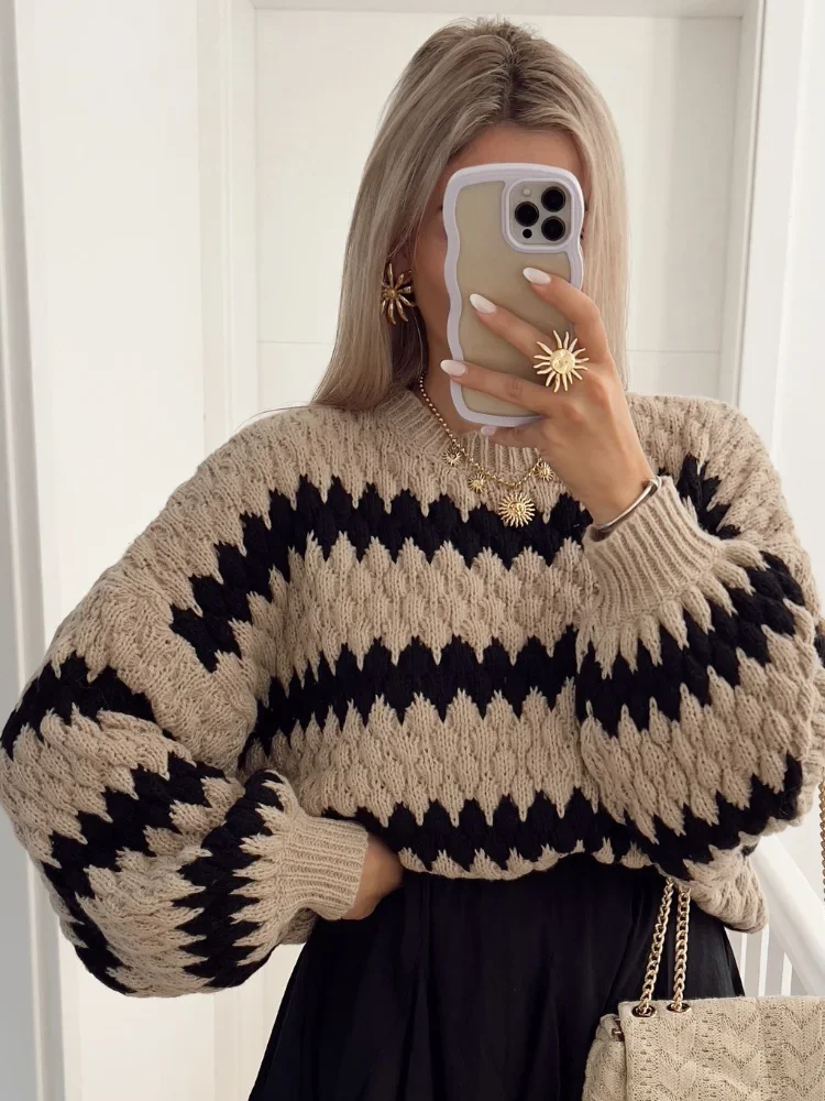 Elegant Long Lantern Sleeve Striped Women\'s Pullover Fashion Oversize O-neck Contrast Knitted Sweater Lady Chic High Street Tops