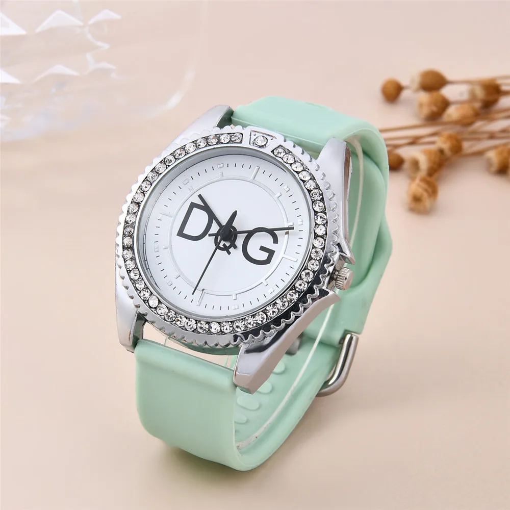 Luxury Brand DQG Women's Watch Leather Strap Rhinestone Inlay Dial Fashion Quartz Watch for Women Gift Clock