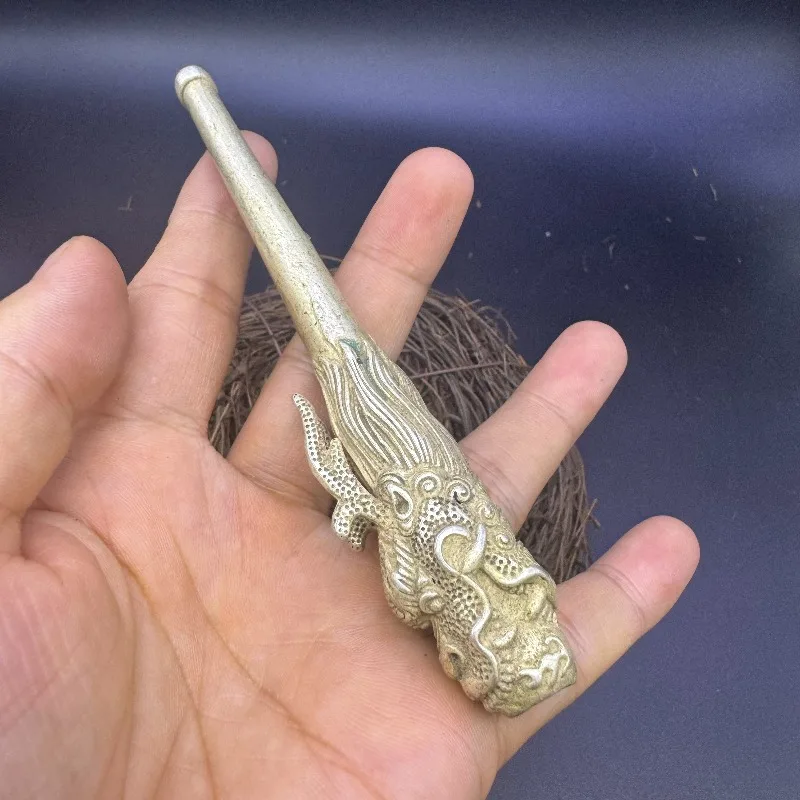 Portable Dragon Head Cigarette Holder, Vintage Handcrafted Smoking Accessory for Daily Carry