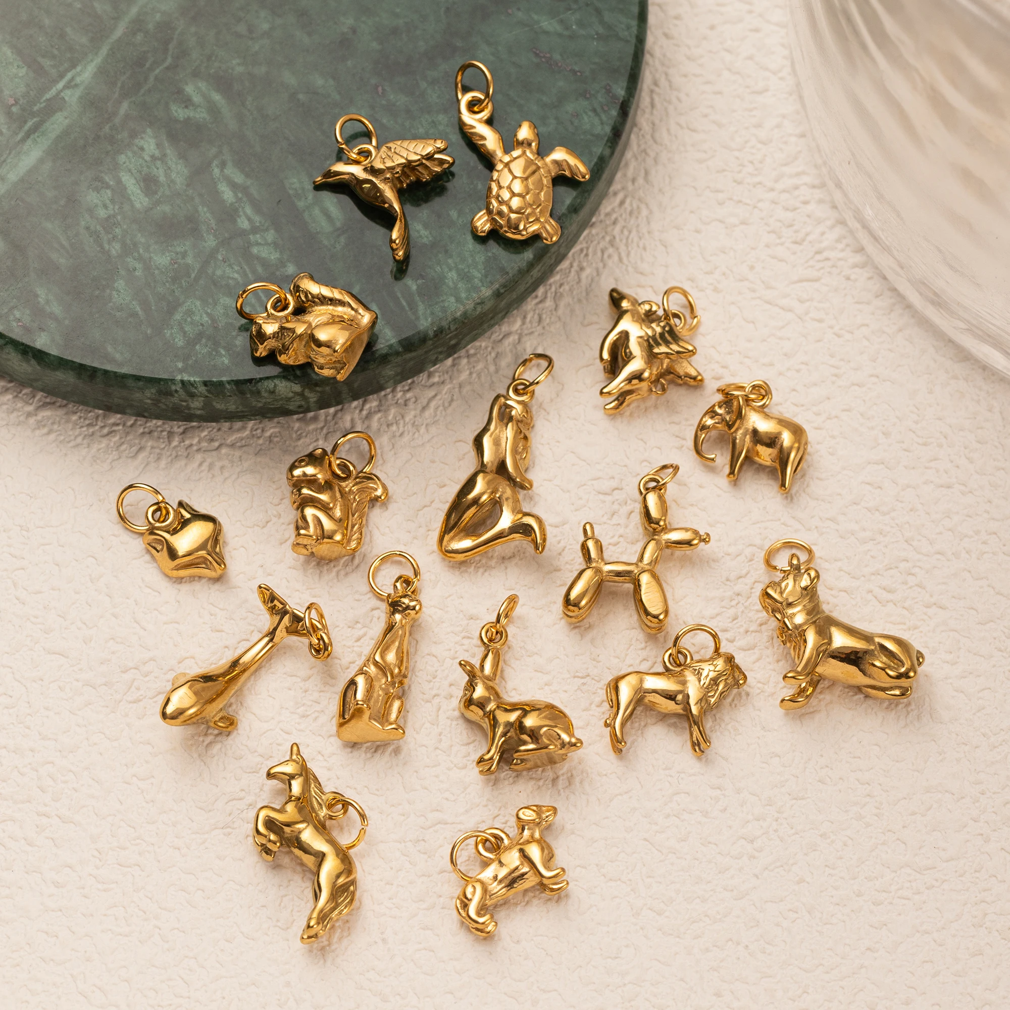 Independent Station Animal Anhänger Edelstahl DIY Kleiner Anhänger Vakuum Galvanik 18K Gold Farbkonservierung im Ofen – Detail 3