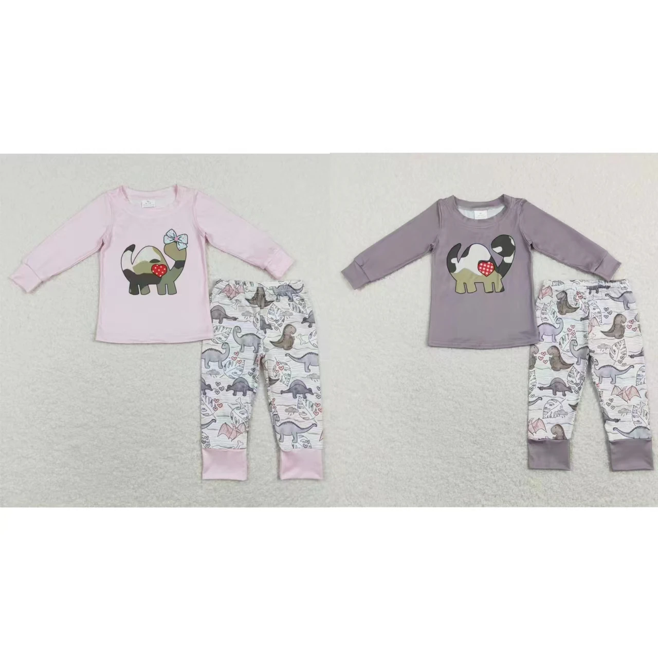 

Wholesale Baby Boy Girl Valentine's Pajamas Outfit Children Set Long Sleeves Shirt Dinosaurs Hearts Pants Kids Toddler Sleepwear