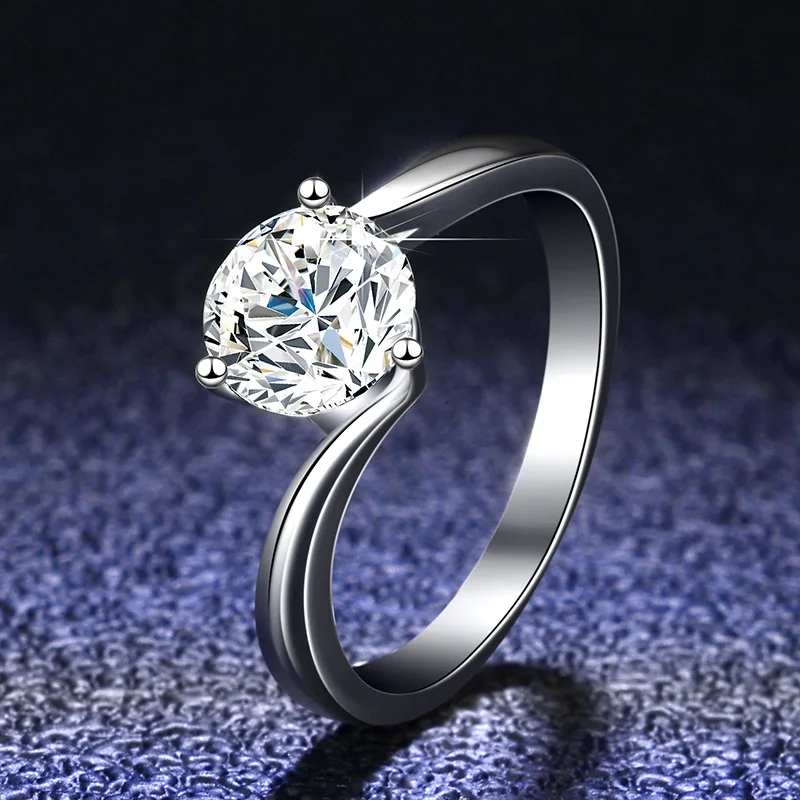 

Boutique PT950 platinum ring 1 carat Moissanite white gold noble temperament female ring classic wedding ring jewelry