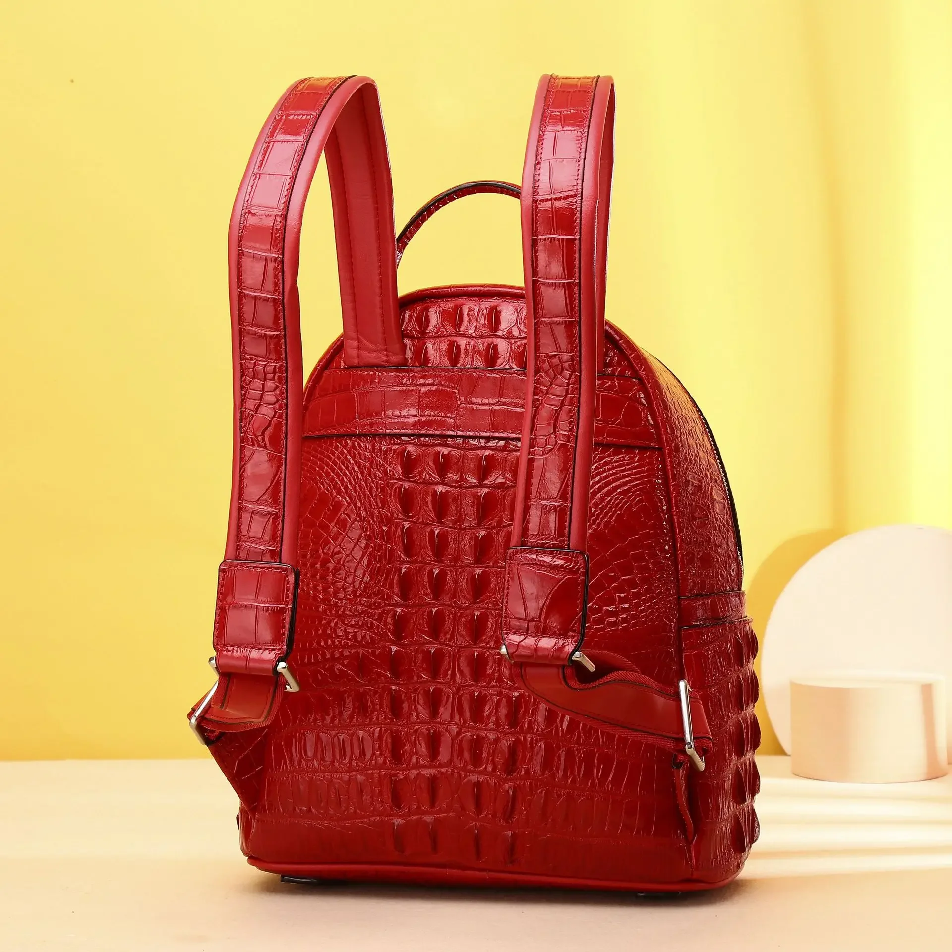 2024 New Fashion Alligator Genuine Leather Women Backpacks Luxury Brand Female Real Natural Leather Girl Student Casual Backpack