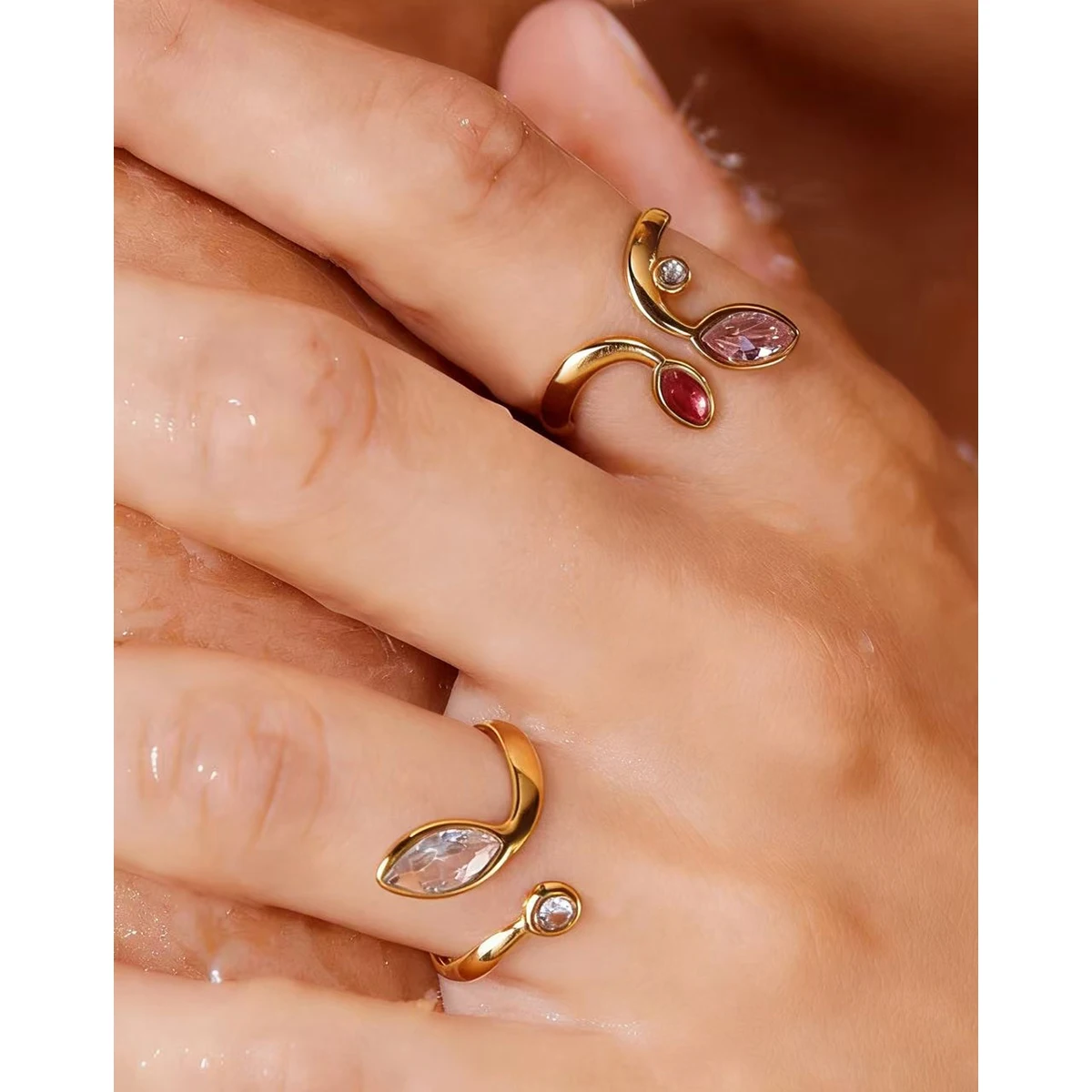 YACHAN New In Zircon Crystal Leaf Stainless Steel Rings for Women Chic Exquisite 18K Gold Plated Waterproof Jewelry view 2