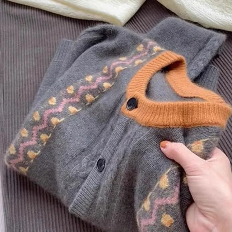 Sweter sweter piękny europejski przemysł ciężki żakardowa dzianina sweter wierzchni dla kobiet jesień i zima sweter damski
