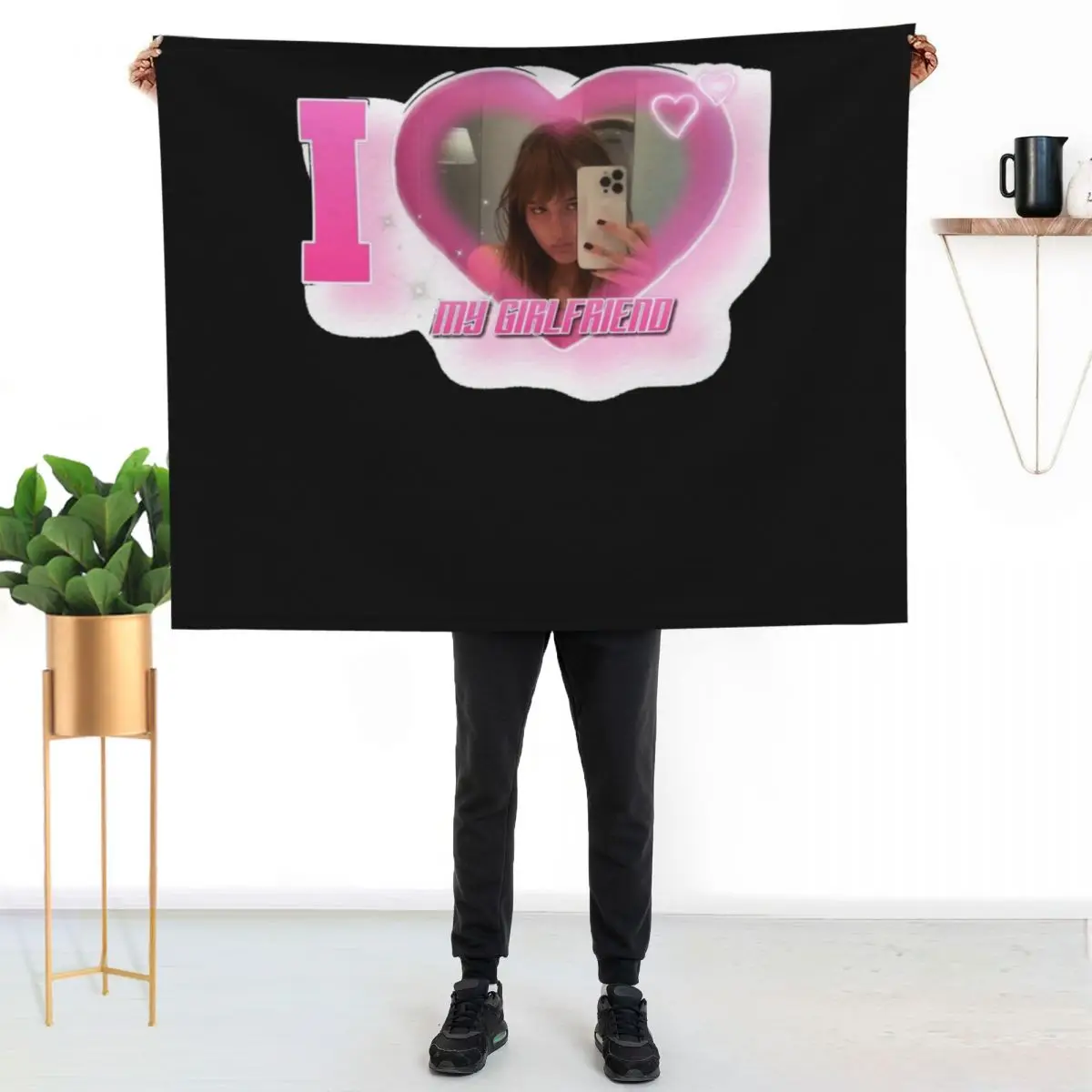 Victoria De Angelis Maneskin I Love My Girlfriend Classic Throw Blanket Cute Soft Soft Big Beautifuls Cute Plaid Beach Blankets