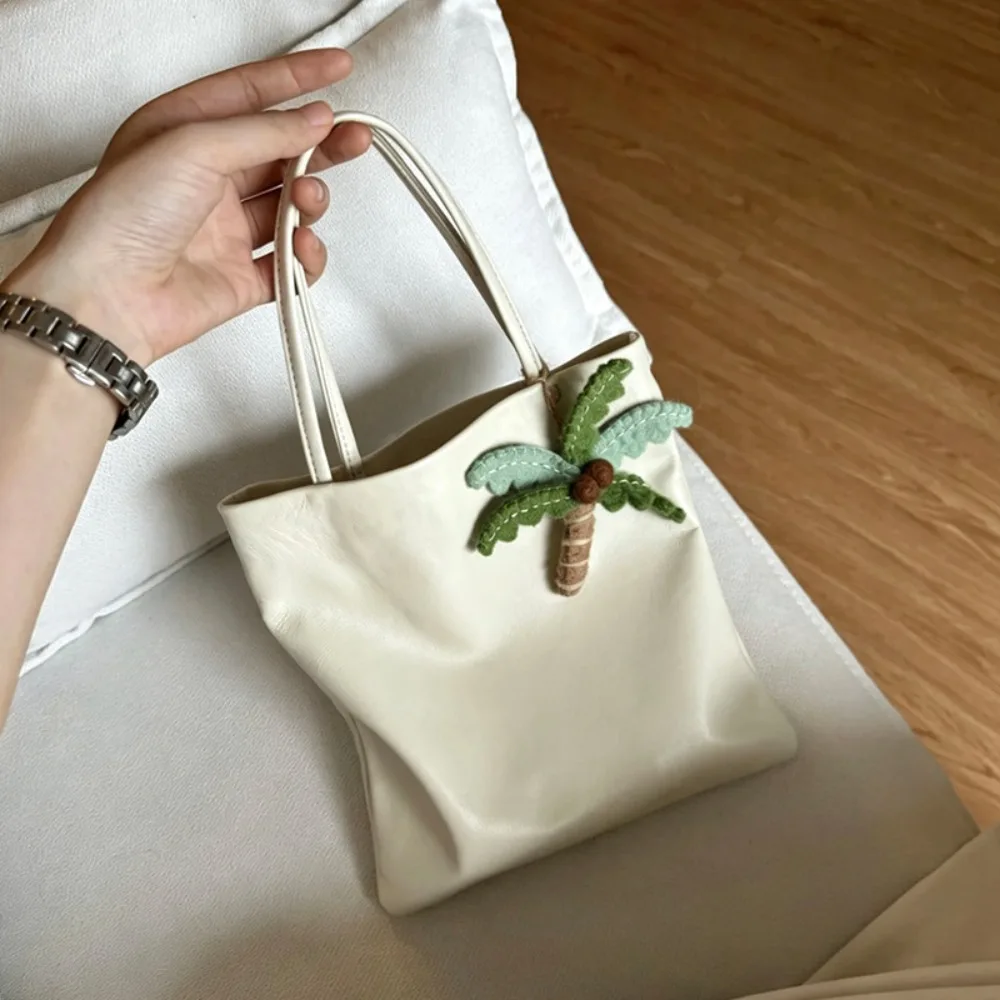 Soft Leather Casual Wind Tote Bag 2026 New Niche Shopping Texture Unique Fashion Simple Handbag Shoulder Messenger Sheepskin