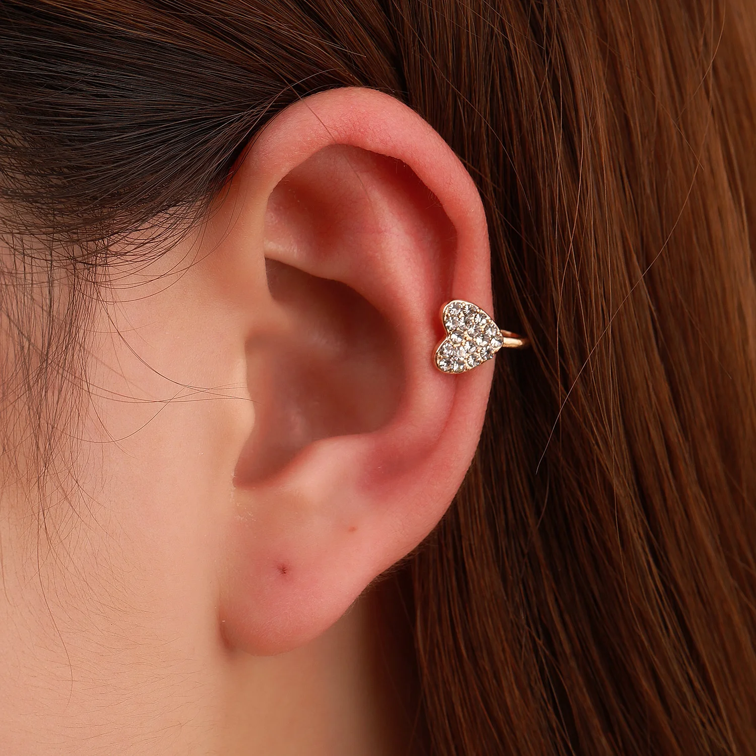 

Diamond Inlaid Love Ear Clip Single Punk Personality U-shaped Ear Bone Clips Without Ear Hole Micro Paved Zircon Earring 2023