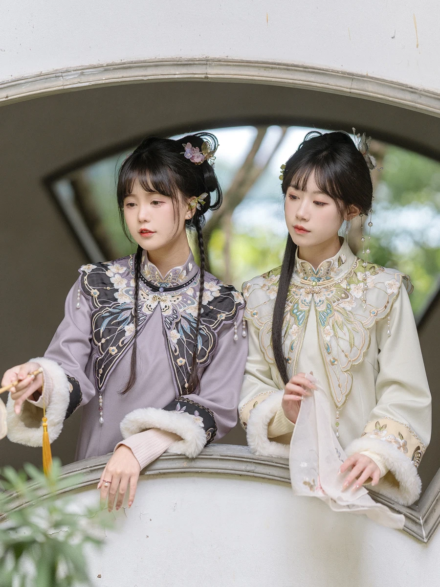 

Cloud oulder Angpoge Костюм Тяжелая вышивка Двухцветный комплект Cloud oulder Patchwork Sve...