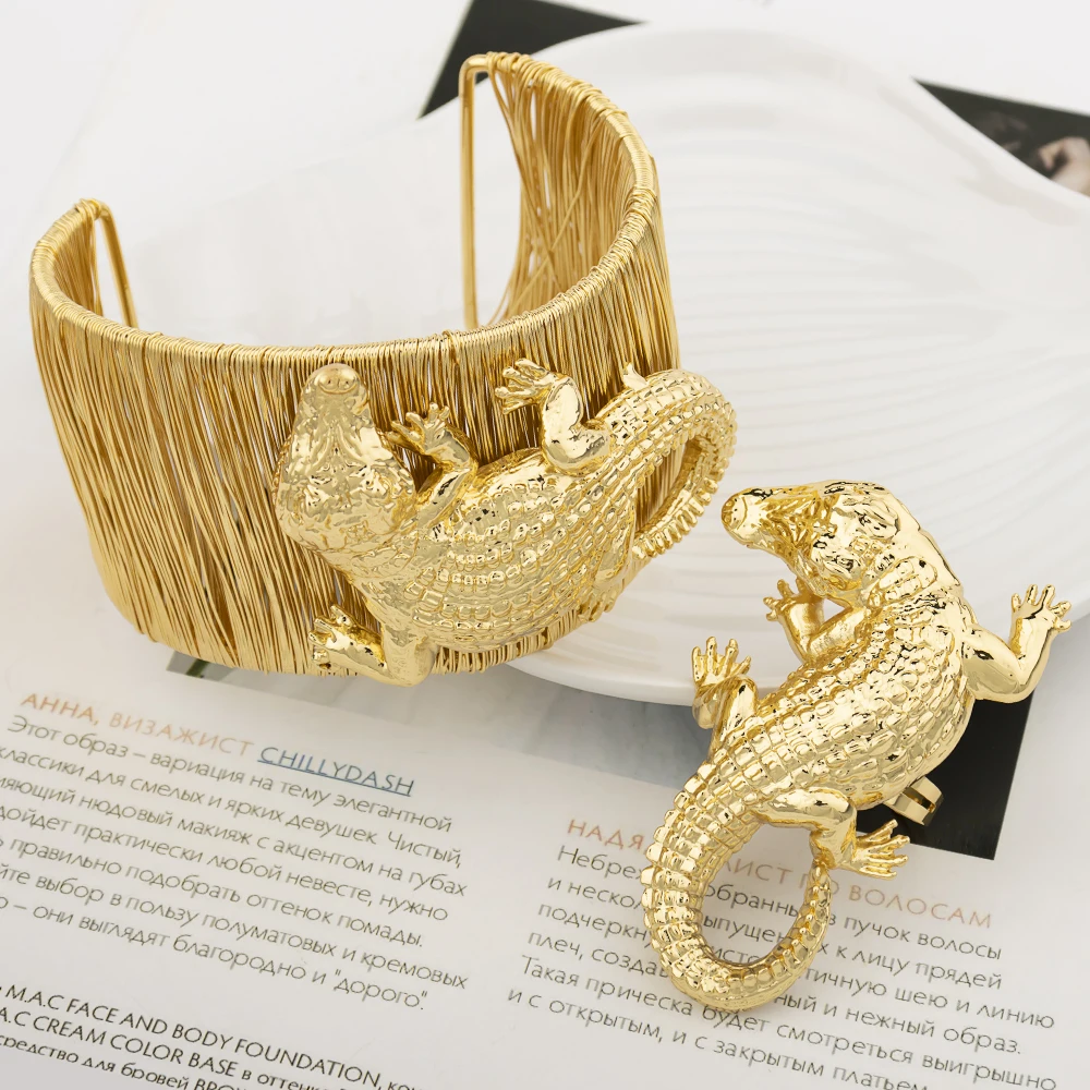 Jewelry Bracelet Fashion Earrings Classic Necklace Gold Plated Rings Sets African Wedding Women Romantic Geometric Party Gift