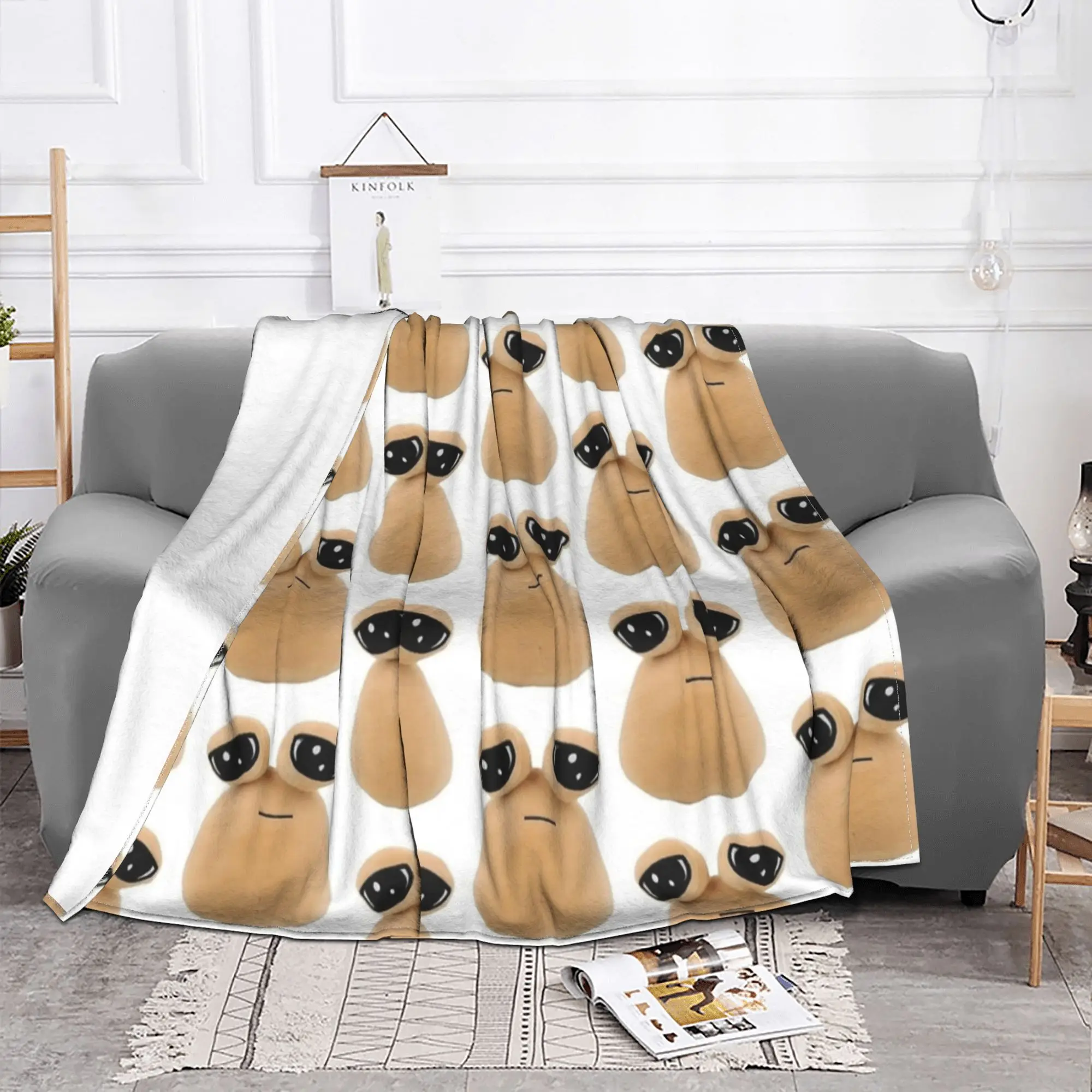 My Pet Alien Pou Flannel Throw Blanket Cute Cartoon Blanket for Bedding Car Super Warm Bedspread