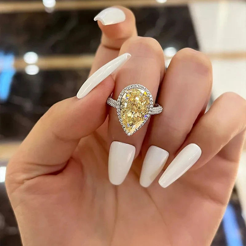 Huitan Big Pear Yellow/Pink Cubic Zirconia Rings for Women Luxury Wedding Engagement Band Accessories Gorgeous Ladies Jewelry