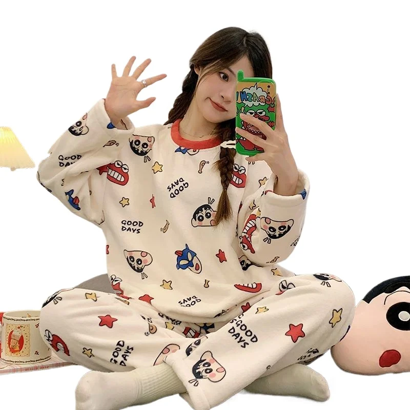 Crayon Shin Chan Pyjamas Set Korallen Samt Pyjamas frauen Samt Garten Kragen Hause Kleidung Koreanische Version Student Flanell Set