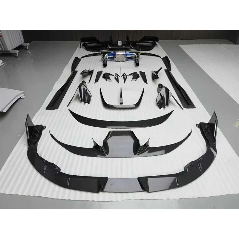 عالية الجودة Peect صالح Msy نمط ألياف الكربون الجافة الجبهة الشفاه الجانب تنورة الناشر الخلفي سبويلر العادم ل F-errari F8 الجسم أطقم #1