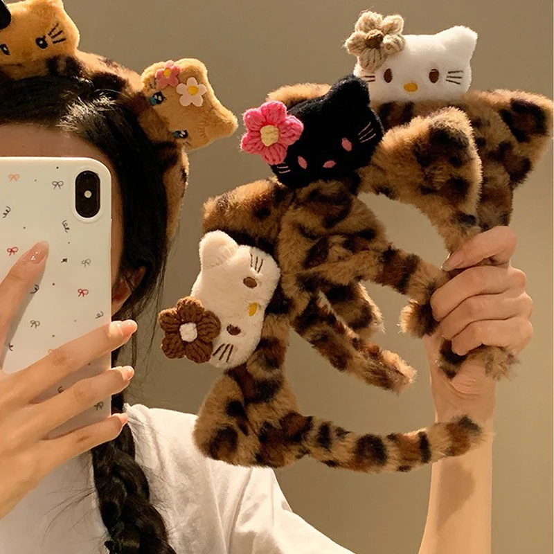 

Sanrio Hello Kitty плюшевая повязка для волос для мытья лица и макияжа, повязка на голову с леопардовым принтом, милый нескользящий головной убор с героями мультфильмов, праздничные подарки