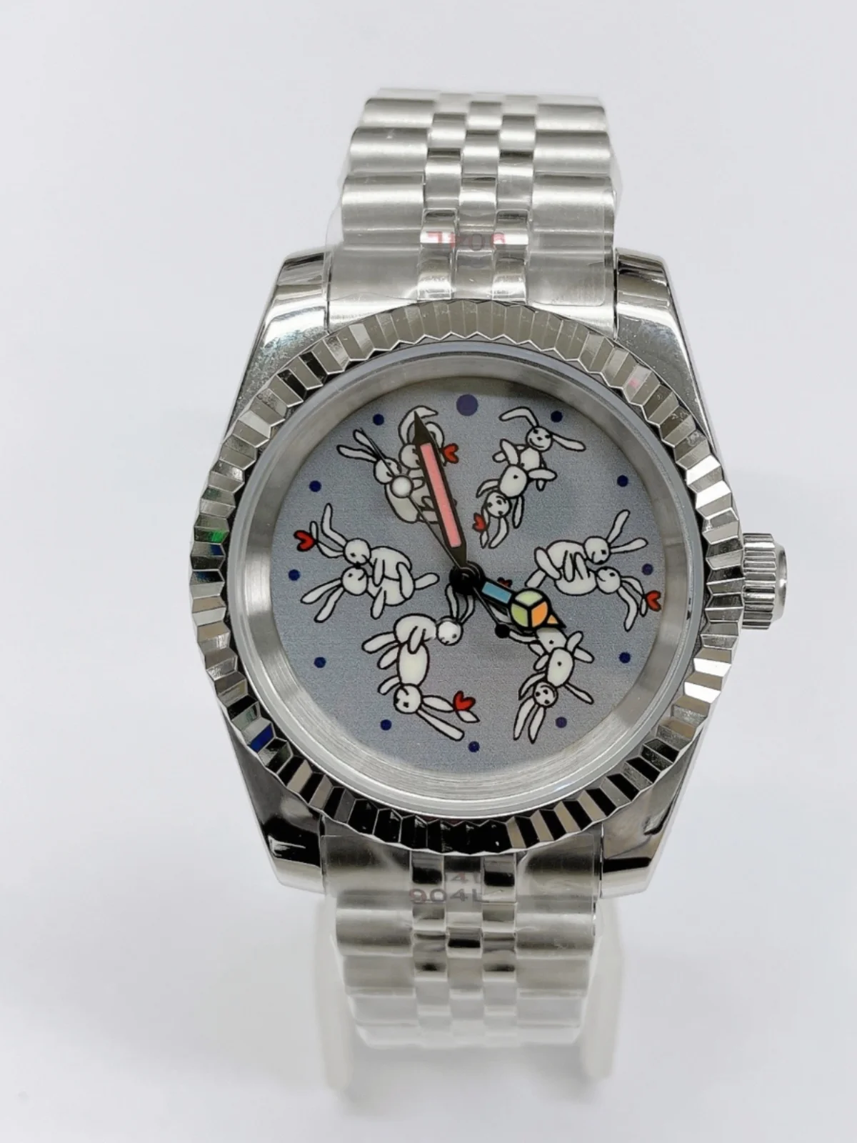 ساعة ميكانيكية للرجال، هيكل حرفي من الفولاذ المقاوم للصدأ مصنوع من زجاج الياقوت مقاس 39 ملم مع حركة NH35