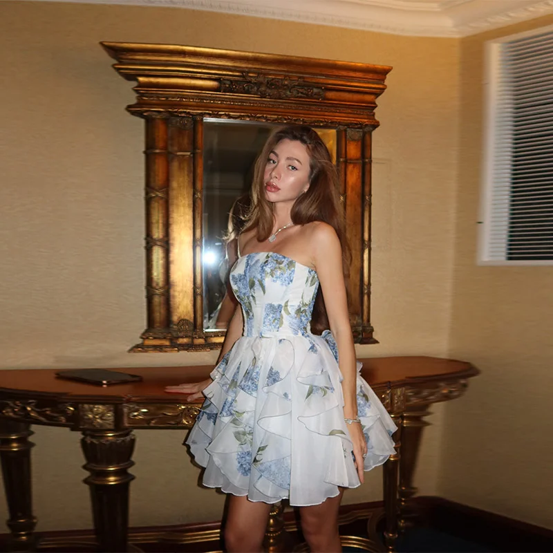 

New Summer Women's Sexy Strapless Short Skirt With Short Lace-up Look Fluffy And Slim Socialite Style Ruffled Dress