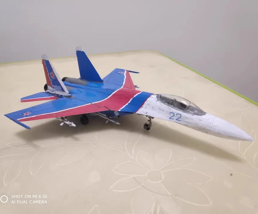 

1/72 SUKH01 Su-27 Side Guard Fighter Assemble Model Military DIY Plane Gift Toy