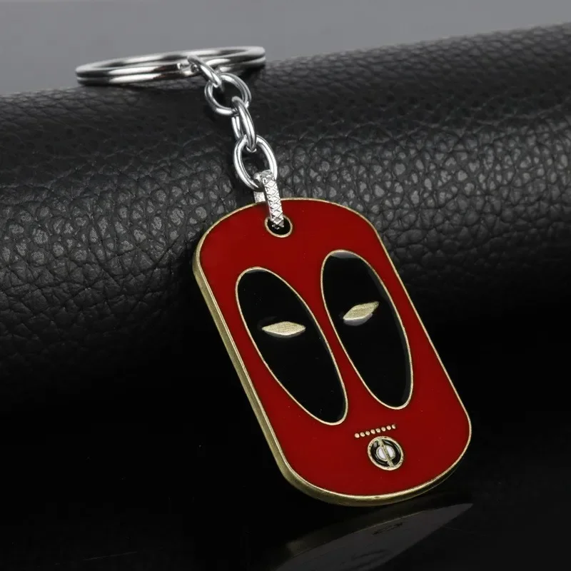 

Deadpools Keychains Splicing Pendant Tags Design European and American Movie Accessories Car Keys Accessories Boys Birthday Gift