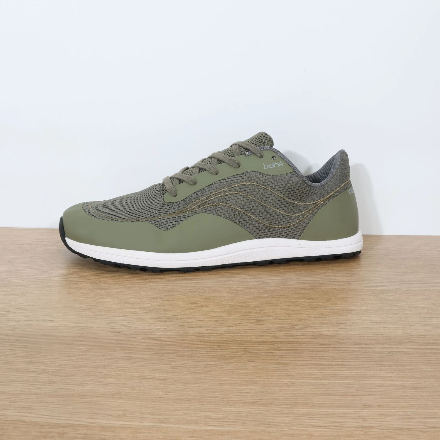 Winter 2025 Bestseller Lightweight, Durable, Professional Anti-Slip Walking Shoes Exceptional Traction Excellent