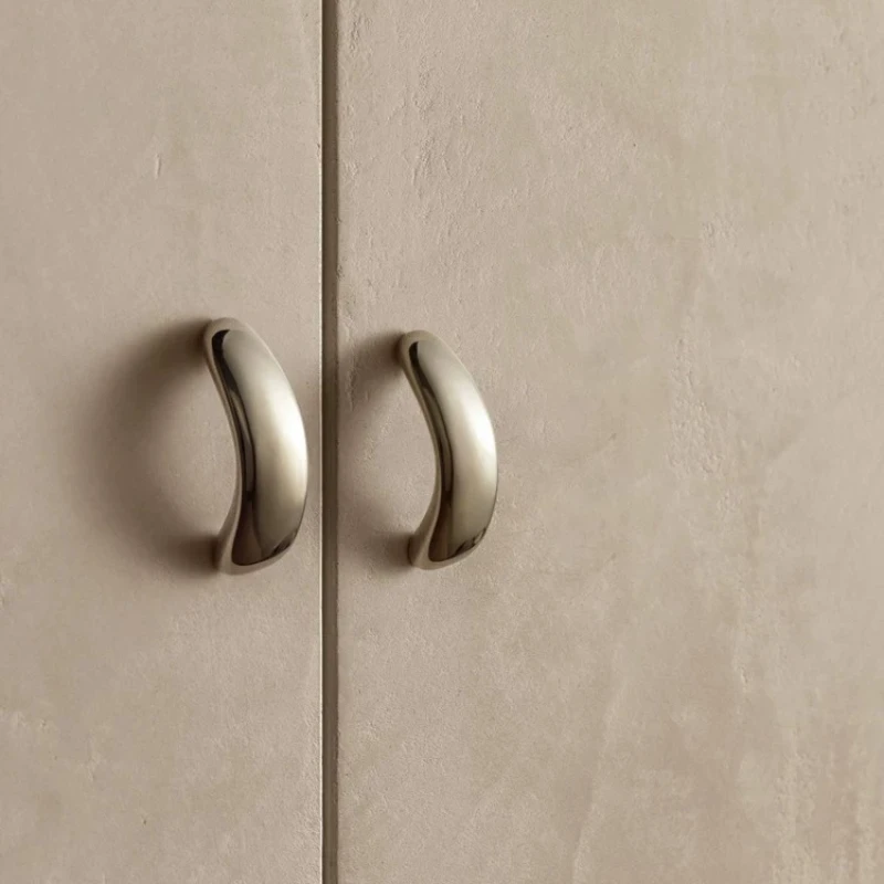 

Modern Titanium Silver Cabinet Knob Brass Hardware Handle Kitchen Shoe Cabinet Knob and Pulls Creative T Bar Pulls for Furniture