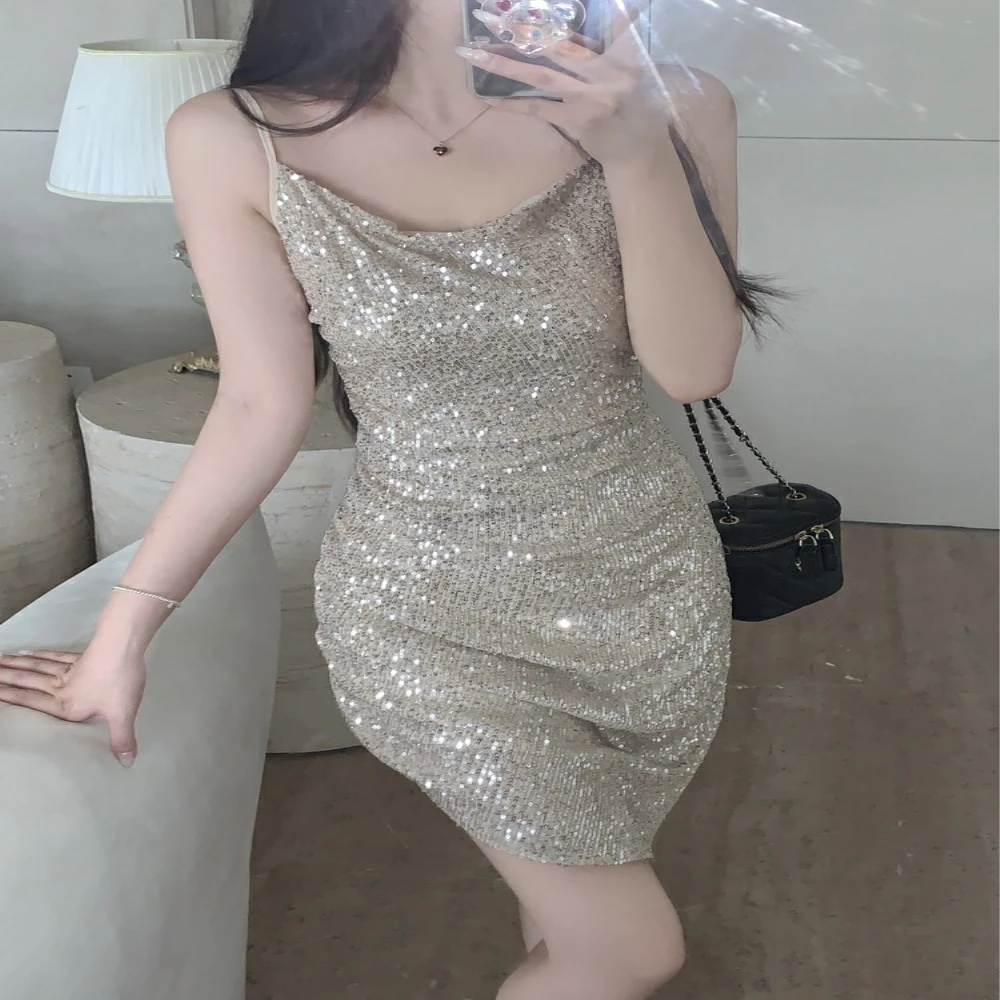 Slightly plump women's haute couture summer sequin wrap buttocks suspender dress slimming down oversized women's clothing