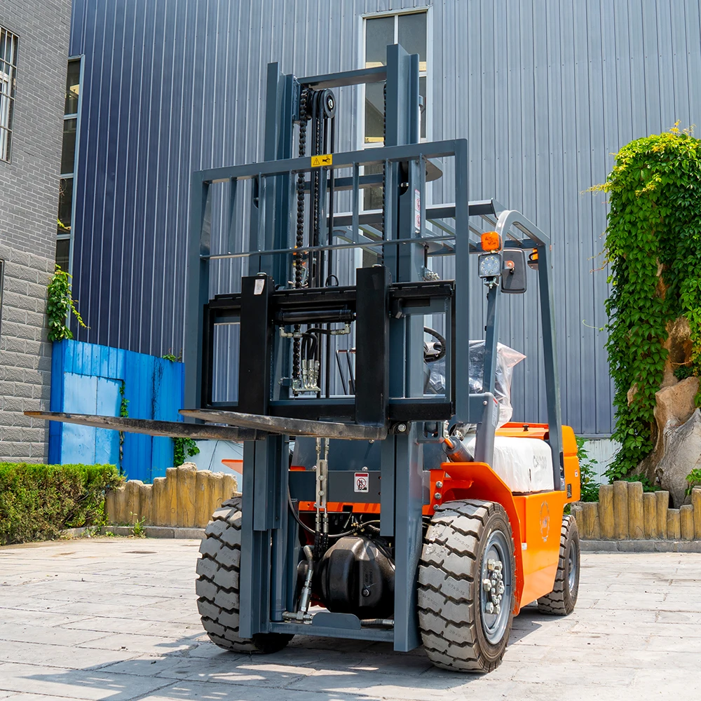 HWC-30 off-road wheel forklift diesel forklift 3 tons 3.5 tons mechanical diesel off-road forklift color support customization