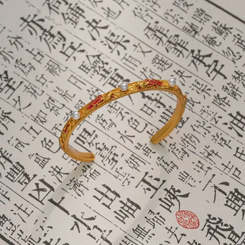 

Твердый латунный позолоченный эмалевый браслет-манжета, минималистичный уникальный дизайн, элегантный универсальный роскошный эффектный ювелирный подарок для женщин