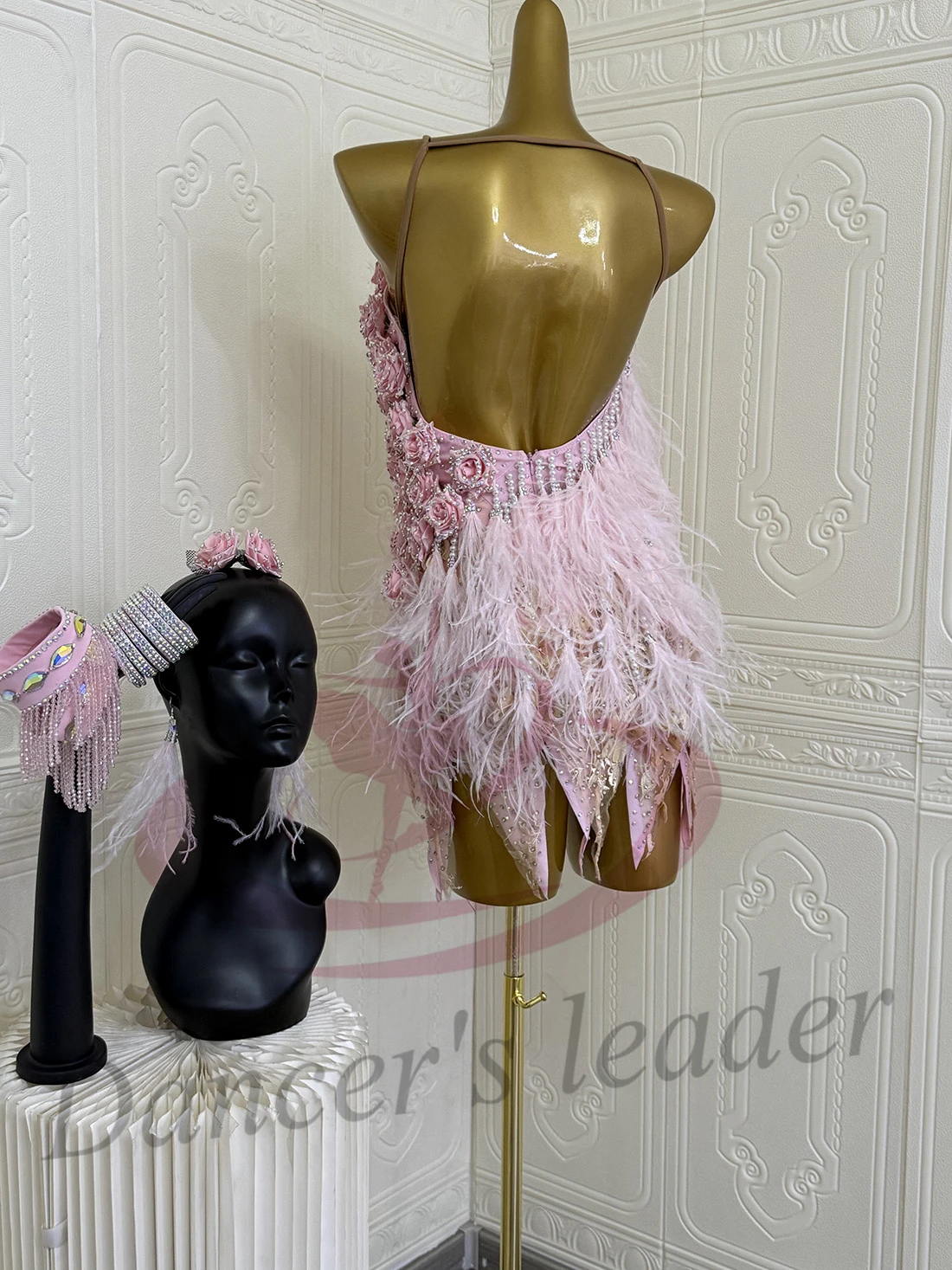 라틴 댄서 성인 어린이 고급 맞춤형 핑크 로즈 플러시 드레스 탱고 삼바 AB 스톤 공연 드레스