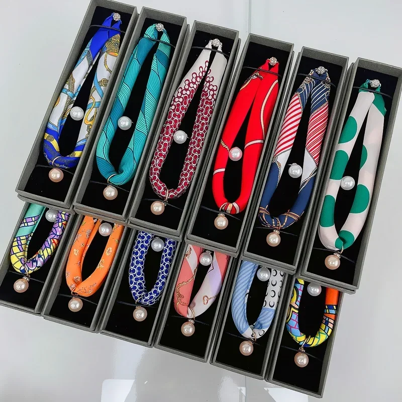 

Новый список шелковый шарф с магнитной пряжкой женская мода ожерелье на ключице модный женский платок шарф для волос для женщин