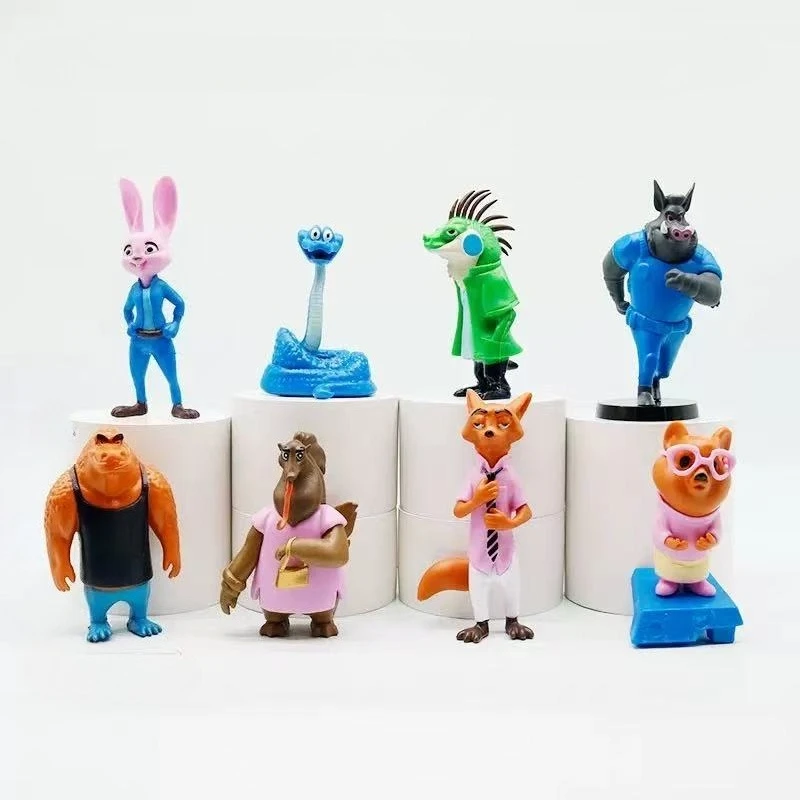 أحدث تماثيل Zootopia 8 قطع لعام 2026، مناسبة كزخارف ومقتنيات سطح المكتب، تجعل هدايا صغيرة رائعة للأصدقاء.