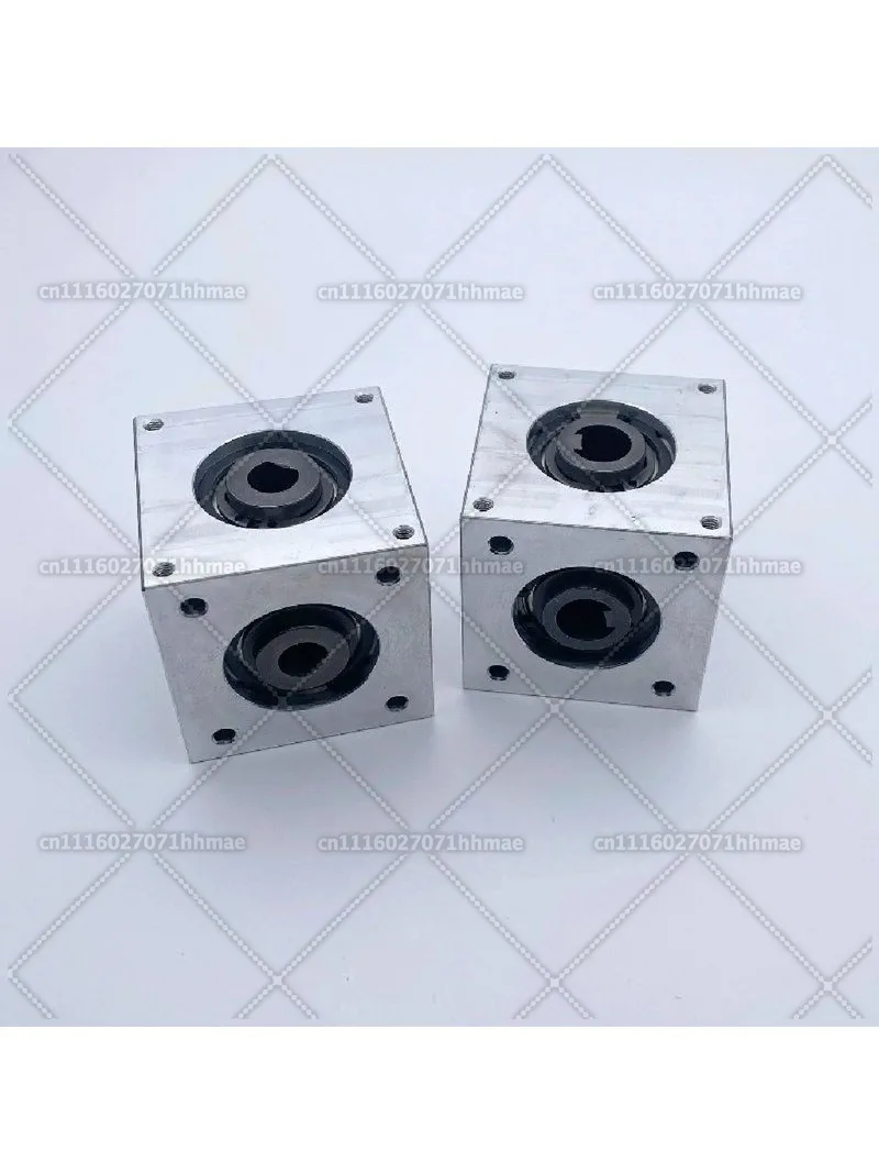 Small Bevel Gear Angle Reducer Gearbox 1:1 Right Angle Drive Reversing Gearbox shaft Keyway/Hexagonal Hole
