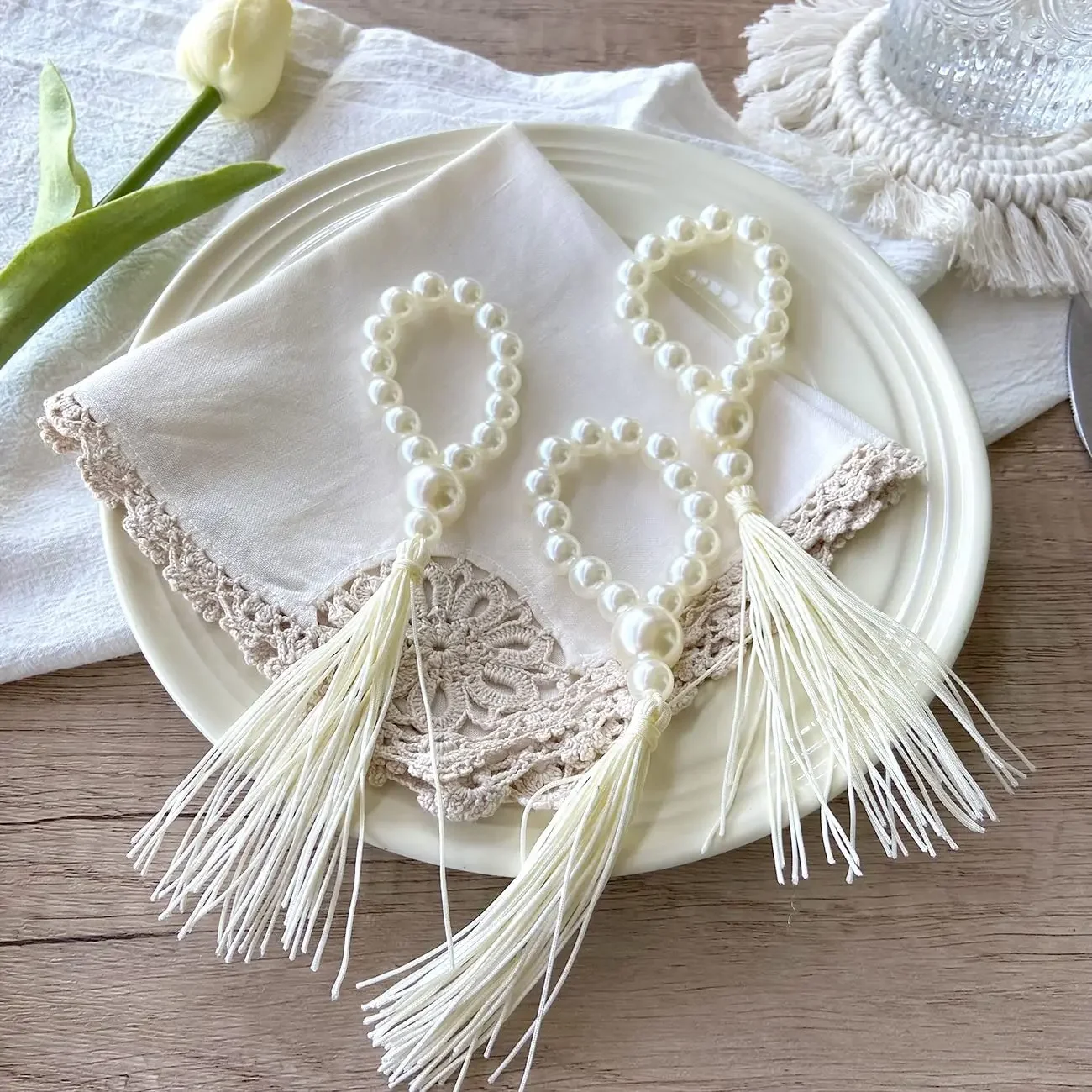 

50PCS Wedding Easter Napkin Rings,Pearl Tassels Napkin Buckles,for Dinner Parties Dining Event Design Table Decoration Holder