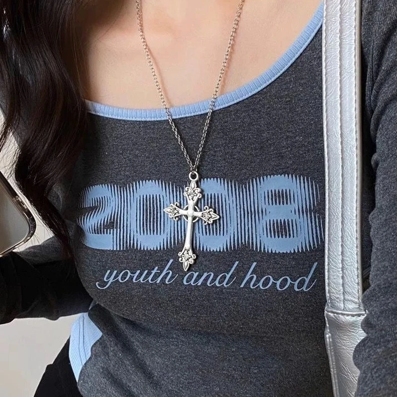 Y2K خمر روز الصليب قلادة مجوهرات القوطية قلادة الفضة سلسلة طويلة الهيب هوب الشارع الإبداعية الأزياء الصليب قلادة قلادة