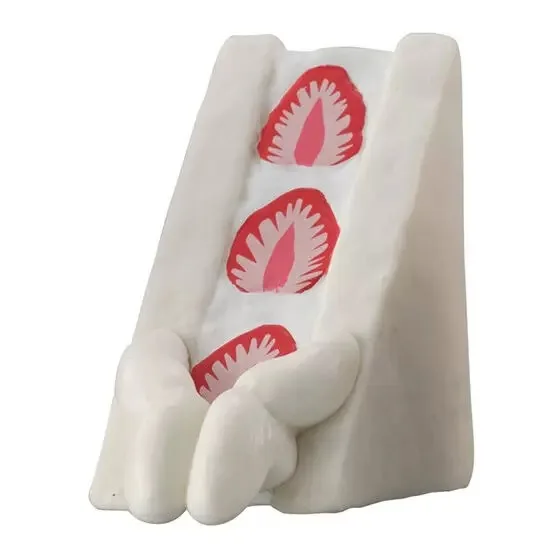 Japanese Genuine Gacha Scale Model Waiting Bread Toast Sitting Position Cute Tabletop Decoration Action Figure Toys