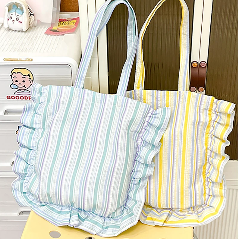 

Richme Ruffles Tote Bags Women 2025 New Trend Light Striped Plaid Pillow Shoulder Bag Harajuku Casual Daily Commute Bolso Mujer